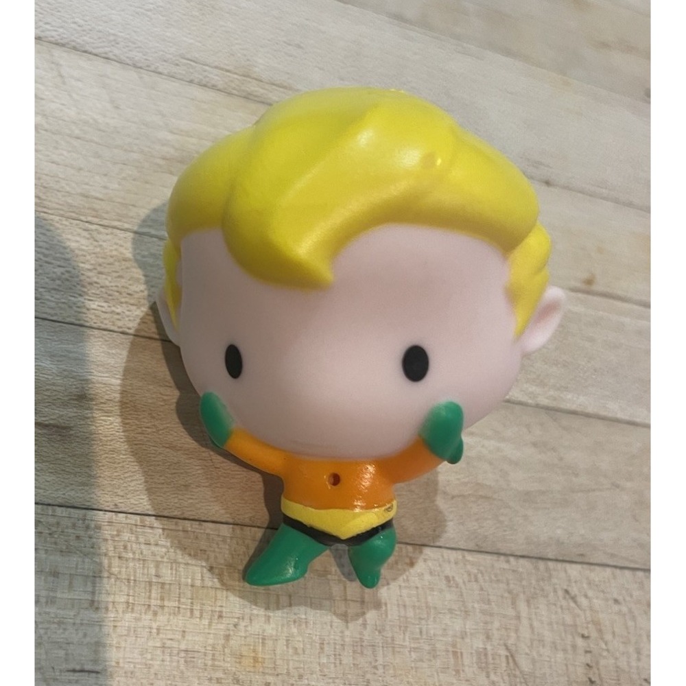 Aquaman Bath Toy DC Comics Plastic Squirter